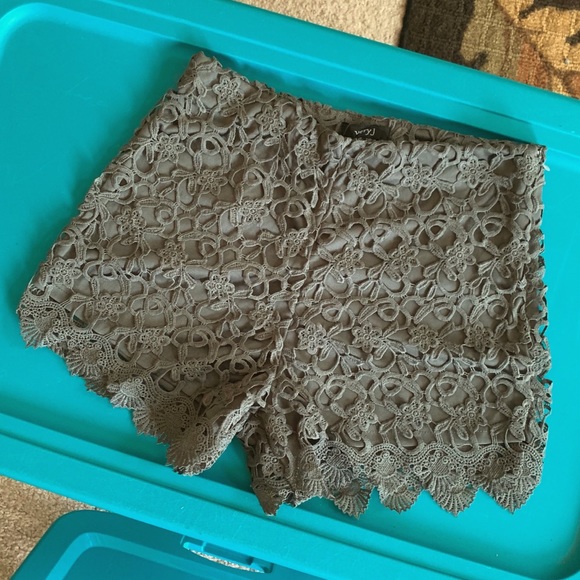 Boho Crochet Knit Shorts-Black/Olive/Pink - Picture 6 of 7